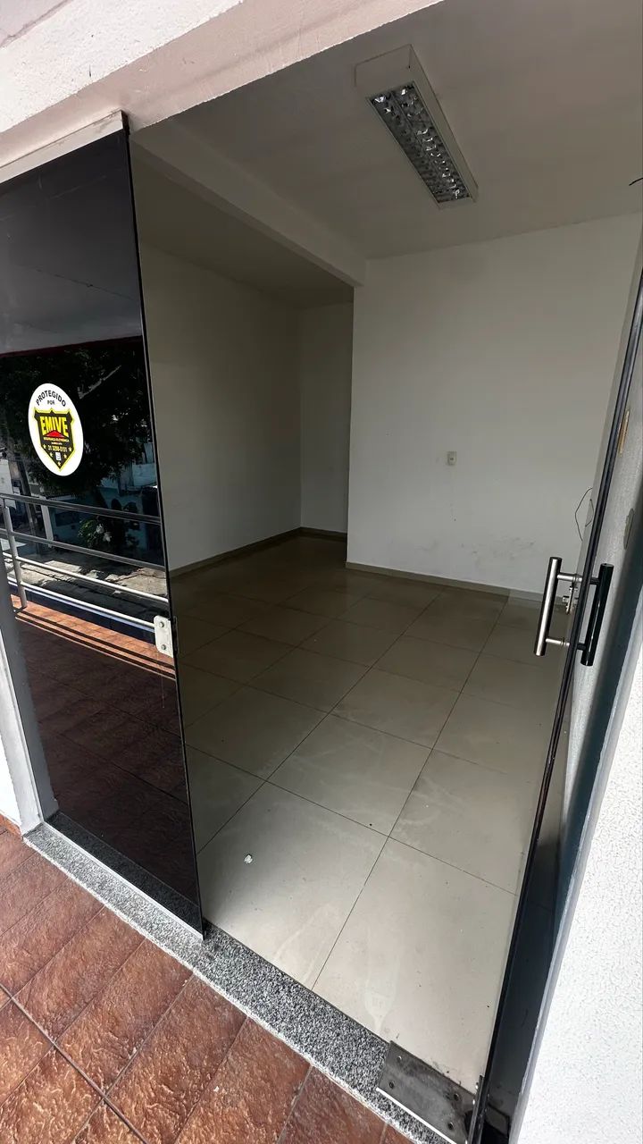 Sala Comercial na Principal da Estrada do Manôa | 2º Andar | R$ 1.500 - Foto 4