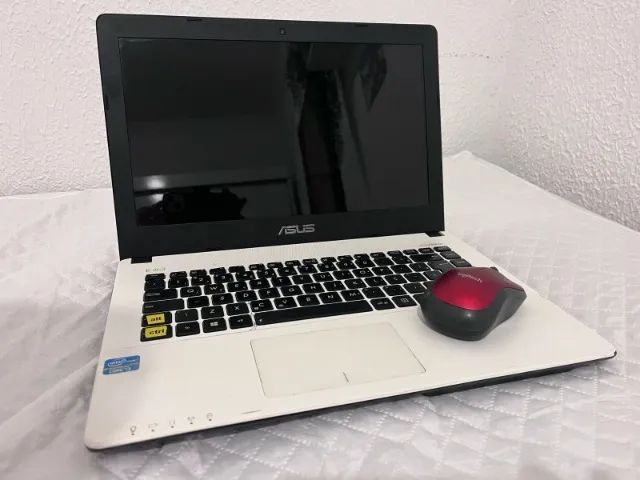 Notebook Asus + Mouse Logitech