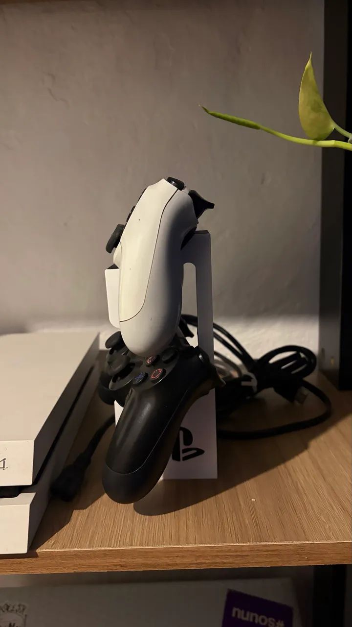 PS4 - 500Gb - Foto 4