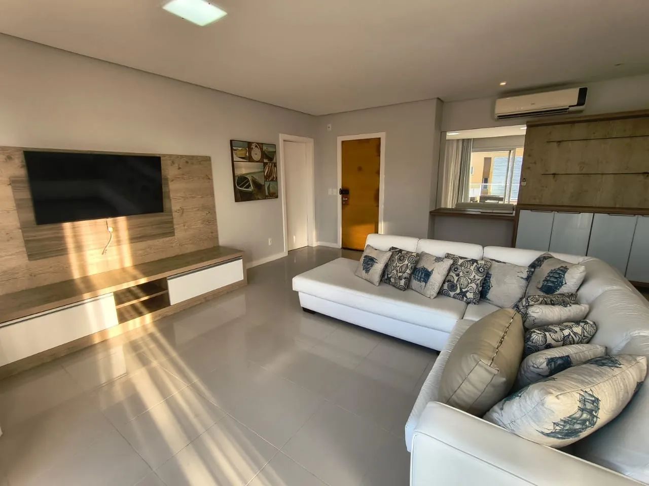 Cobertura de 3 suítes toda mobiliada no Santinho - Foto 5