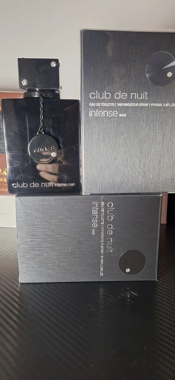Club de nuit intense man