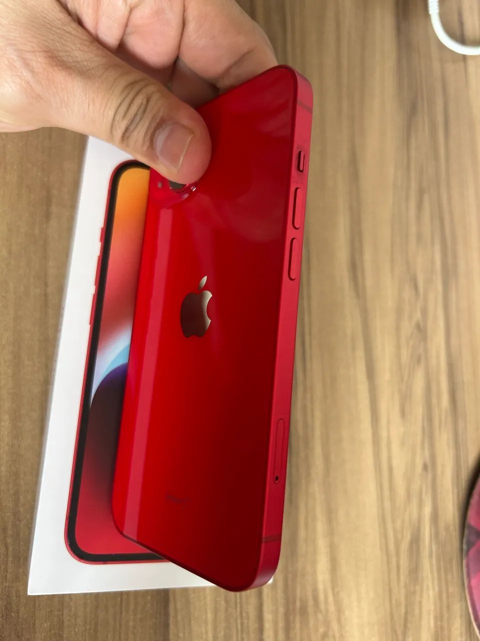 iPhone 14 Red 128GB - Foto 2