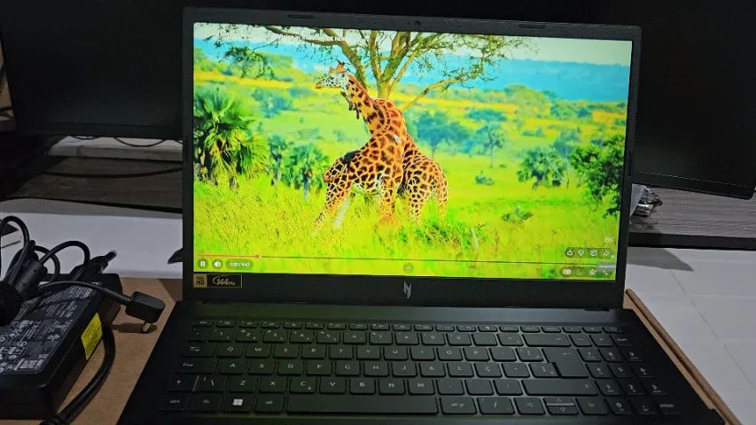 Acer Nitro V15 RTX 4050 | i5 13ª | 8 GB RAM | W11 l Nota Fiscal | Impecável - Foto 2