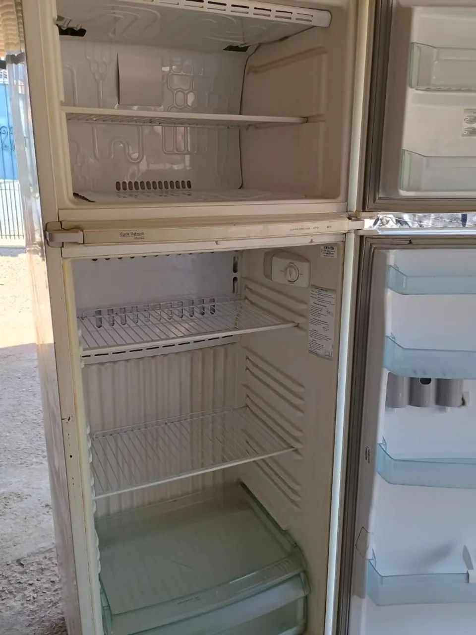 Geladeira 220v funcionando  - Foto 2