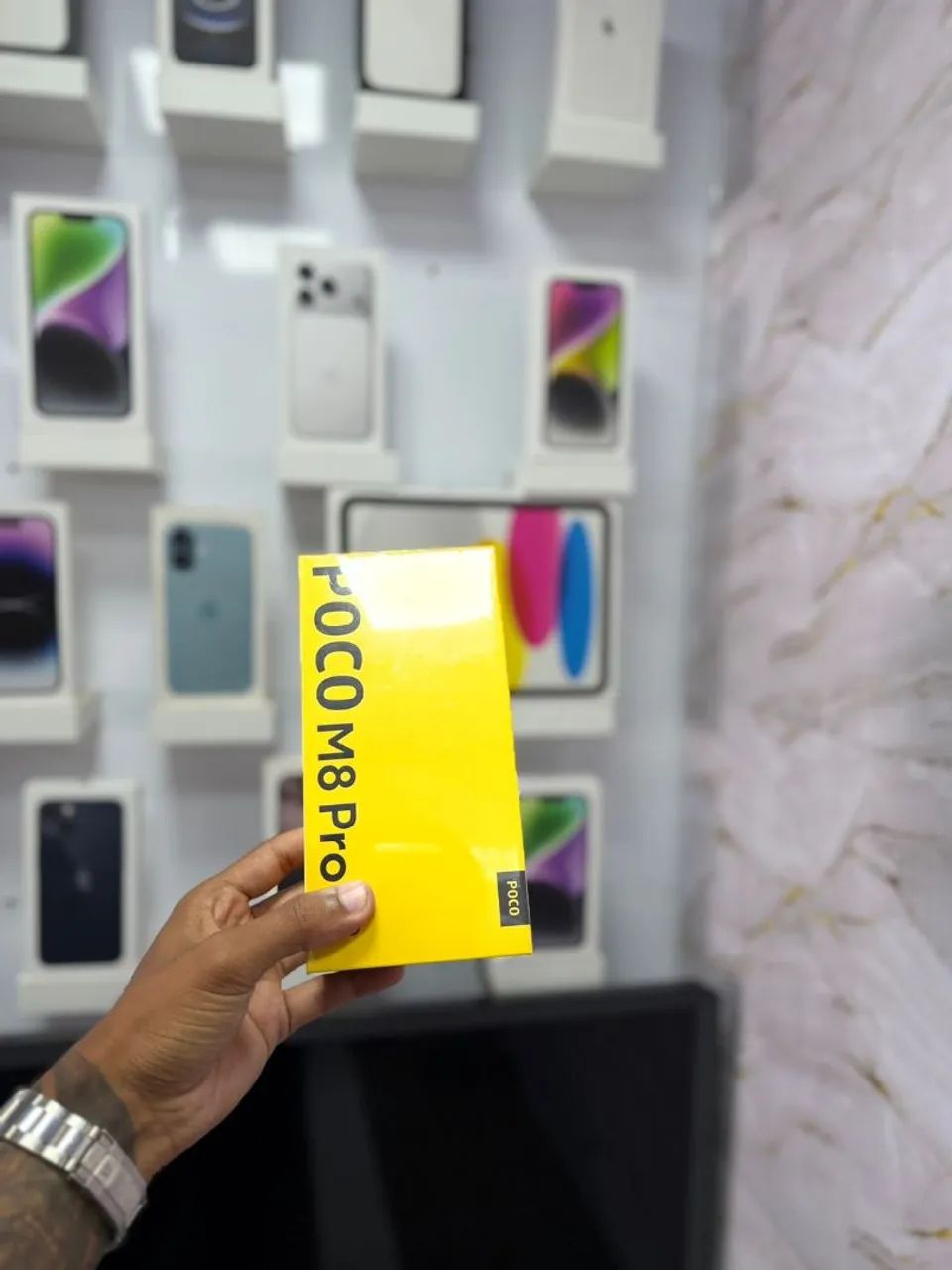 POCO M8 PRO 256/8 RAM