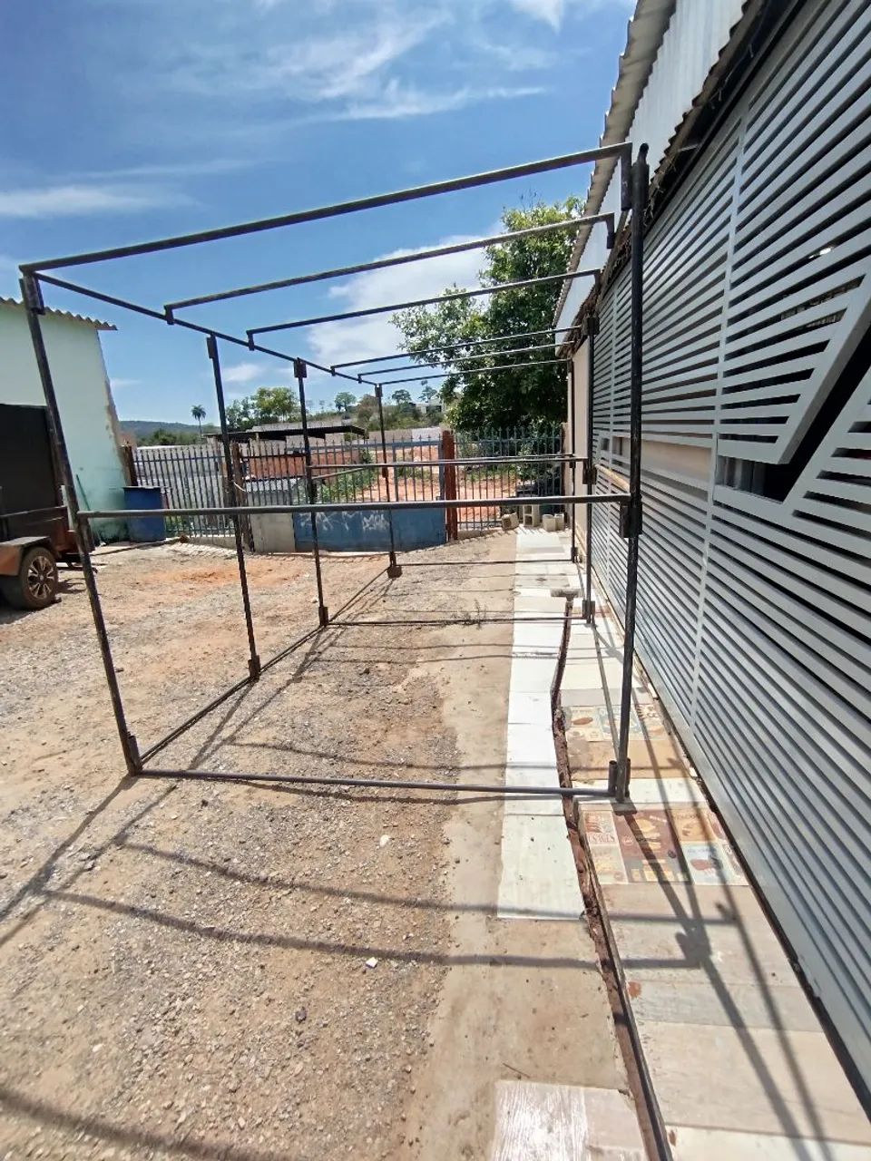 Vendo essa armação de ferro Pará barraca de feira ou canppe  - Foto 3