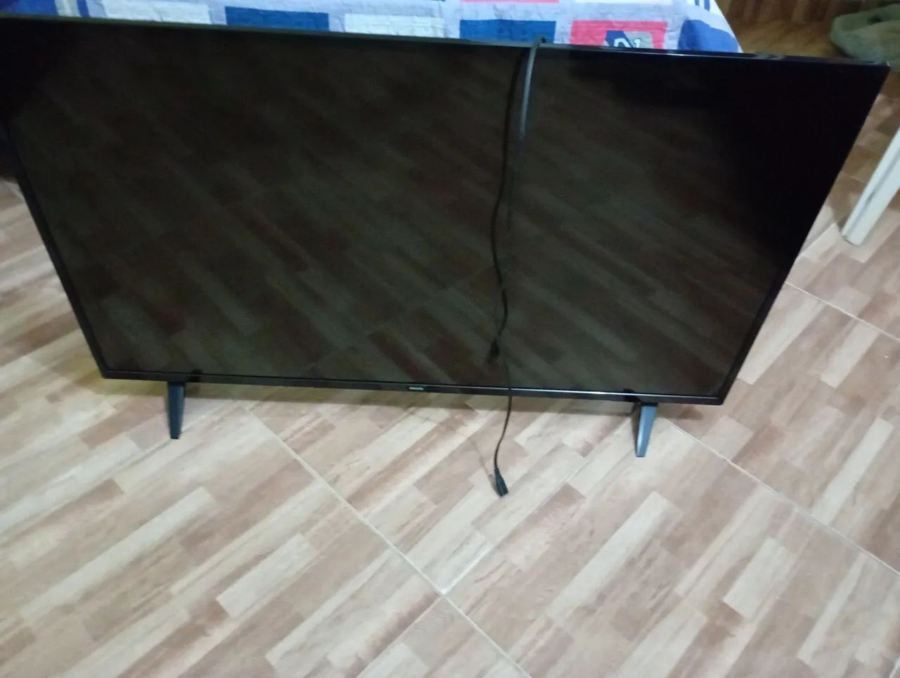 Vende-se - TVs - Jardim Irmã Dolores, São Vicente 1502647412 | OLX