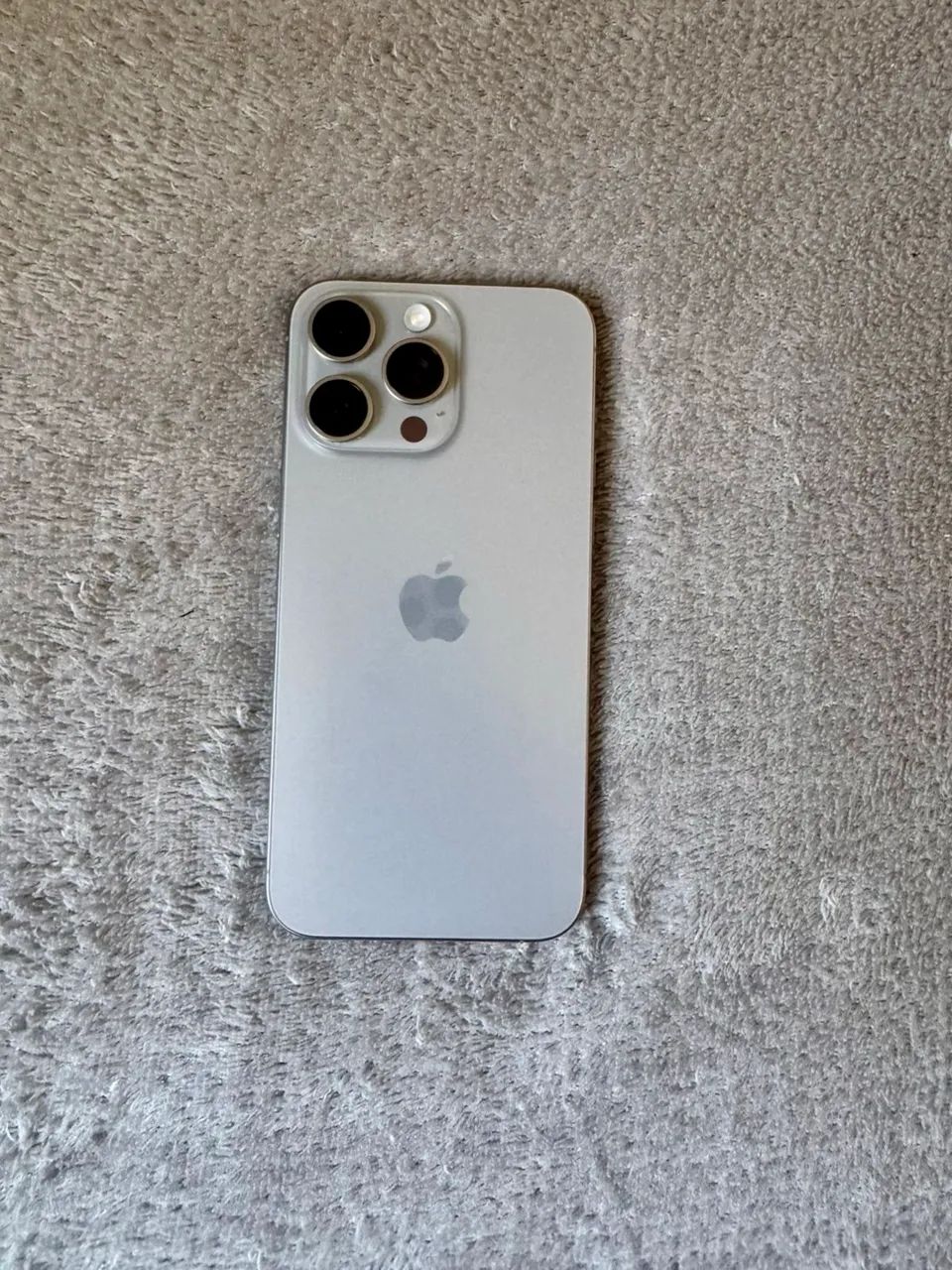 iPhone 15 pro Max - Foto 3