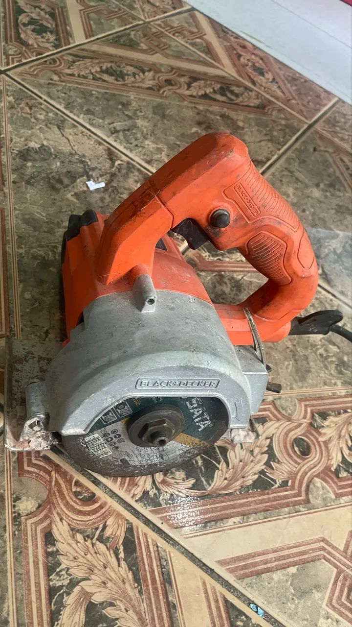 Serra Mármore Black Decker Usada  - Foto 3