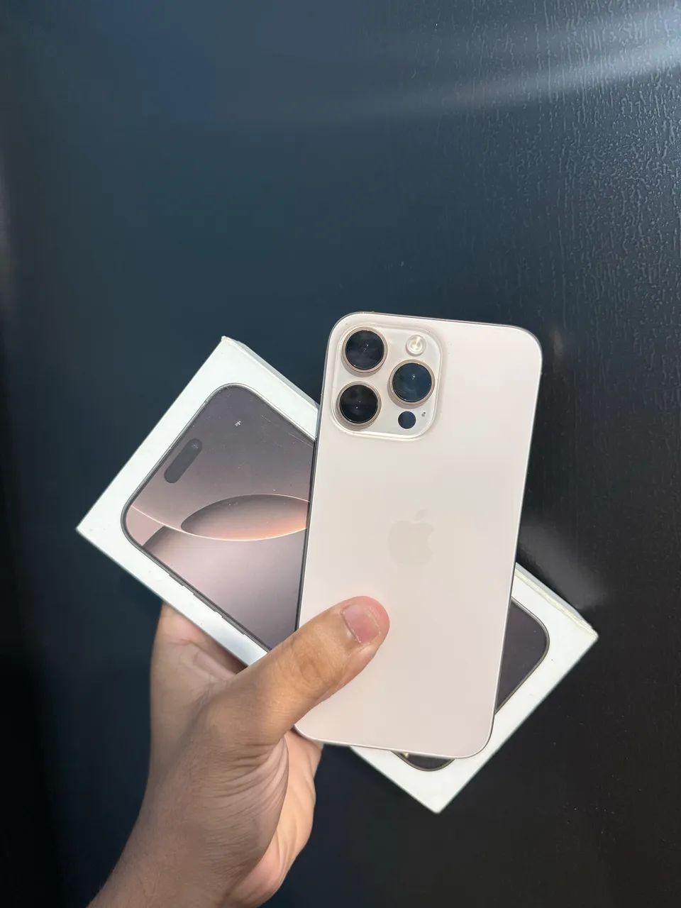 iPhone 16 pro Max 