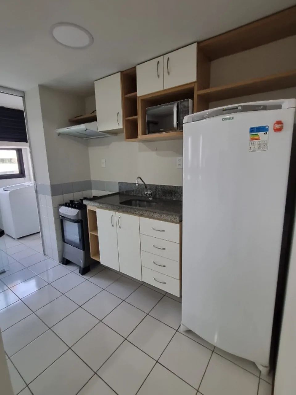 Aluguel - Edificio Metropolis, 1 Quarto - Bairro Parque 10 - Andar Alto - Nascente - Foto 4