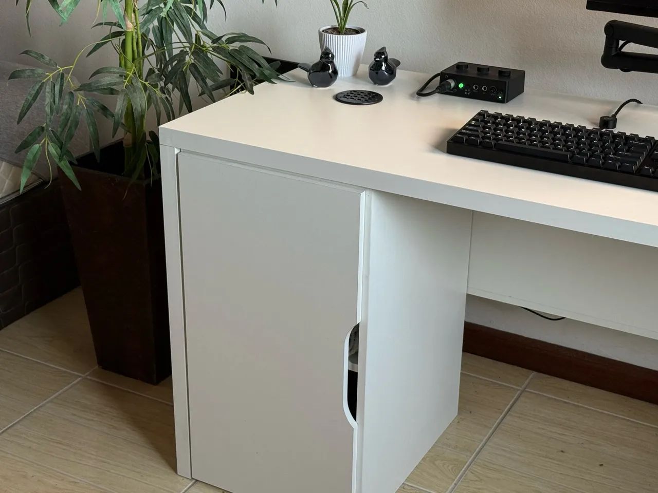 Mesa dois Gaveteiros para setup - Foto 3