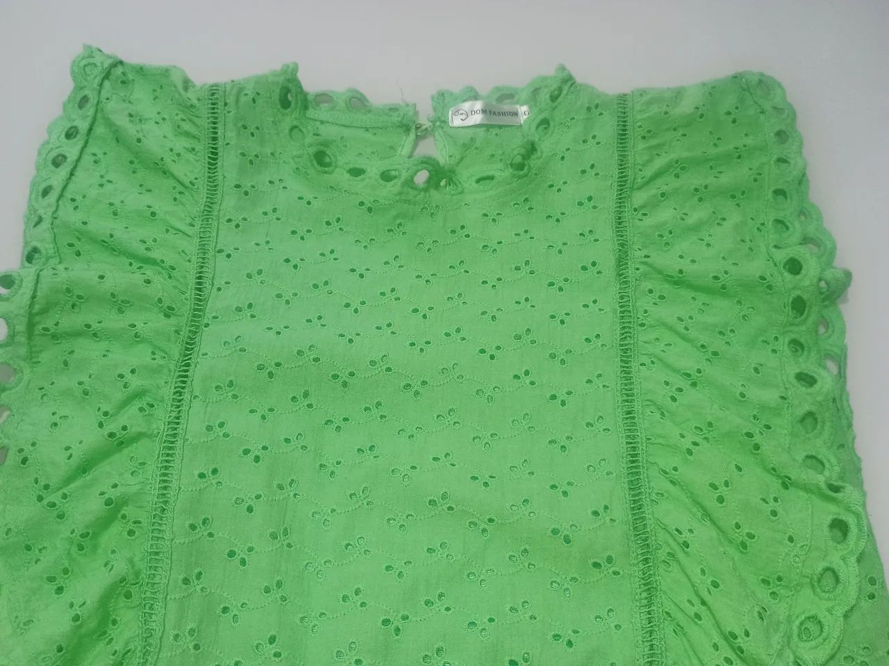 Linda blusa semi-nova  - Foto 2