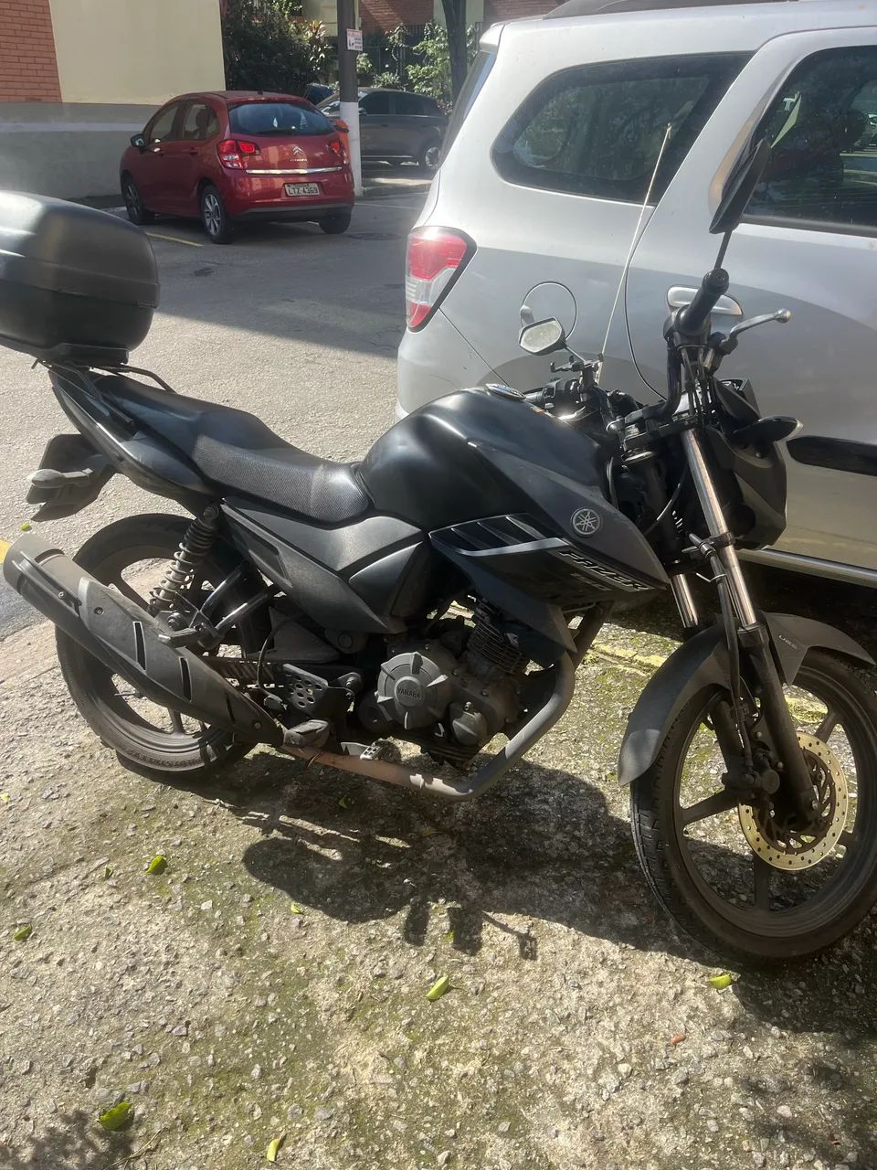 Yamaha 2025 - Foto 2