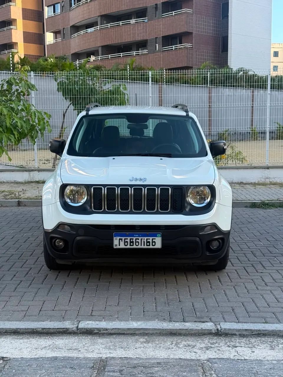 Renegade 1.8 Automático 2020 - Foto 3
