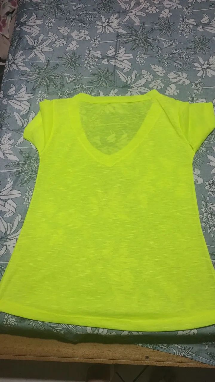Camiseta neo verde 