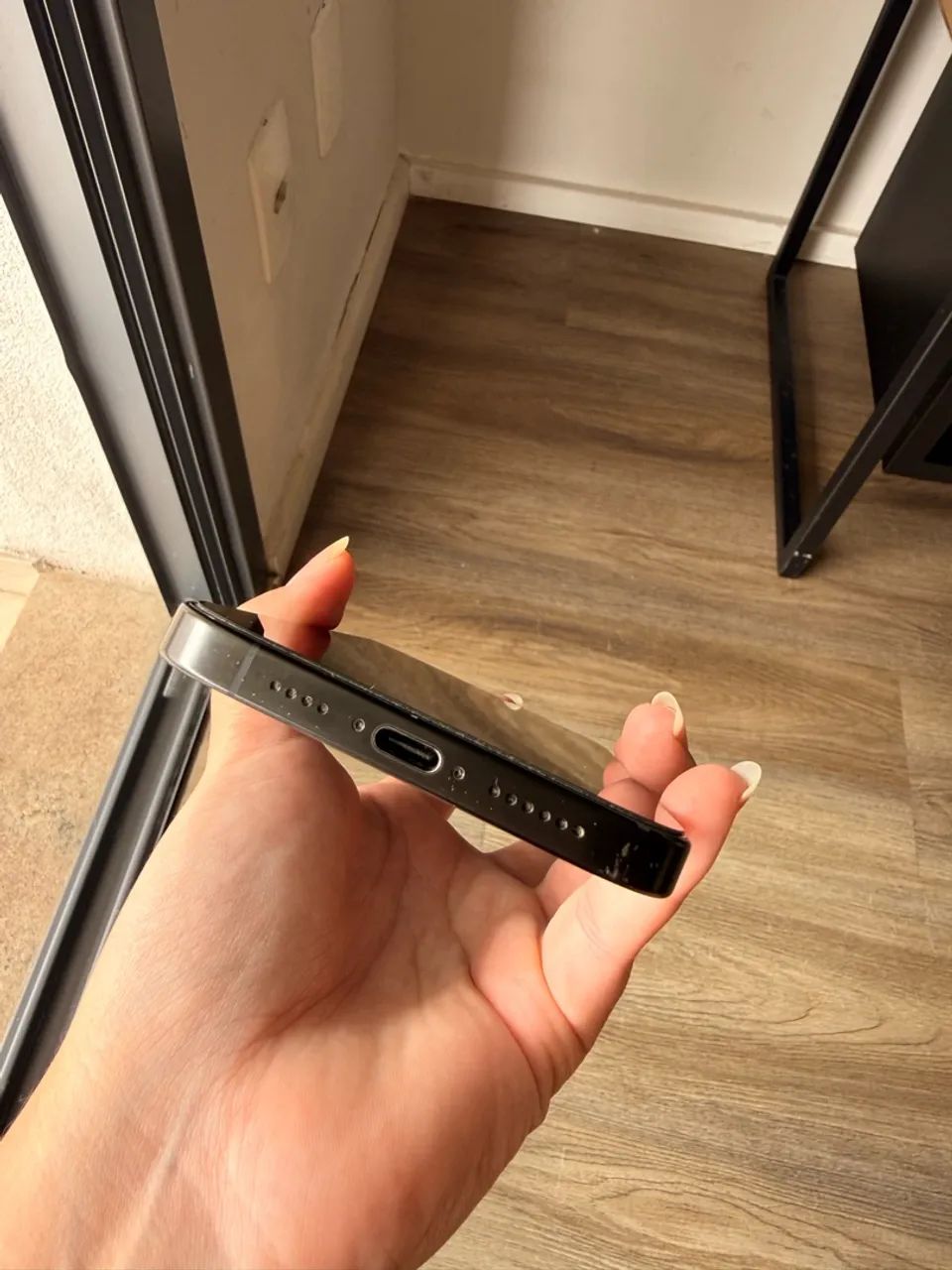 iPhone 16 Pro Max  - Foto 2
