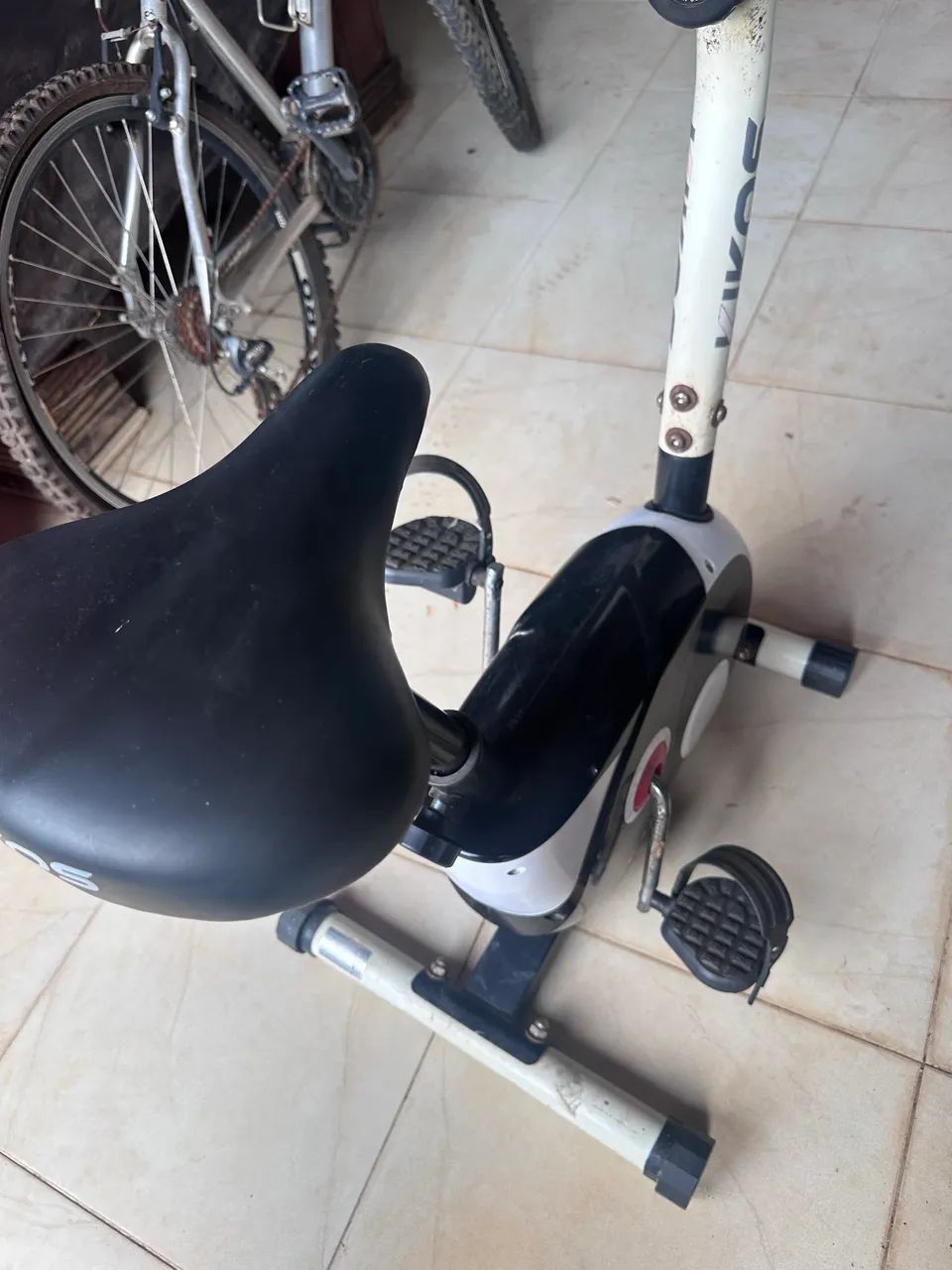 Bicicleta Ergométrica KIKOS KV 3.1 - Foto 2
