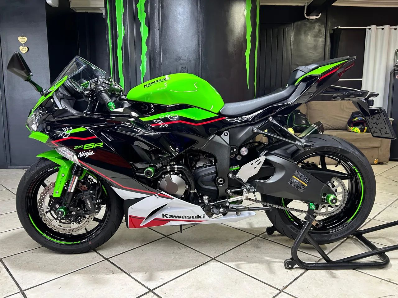 フッサ Kawasaki Zx-6r 636cc 2022 - 1499941089 | OLX