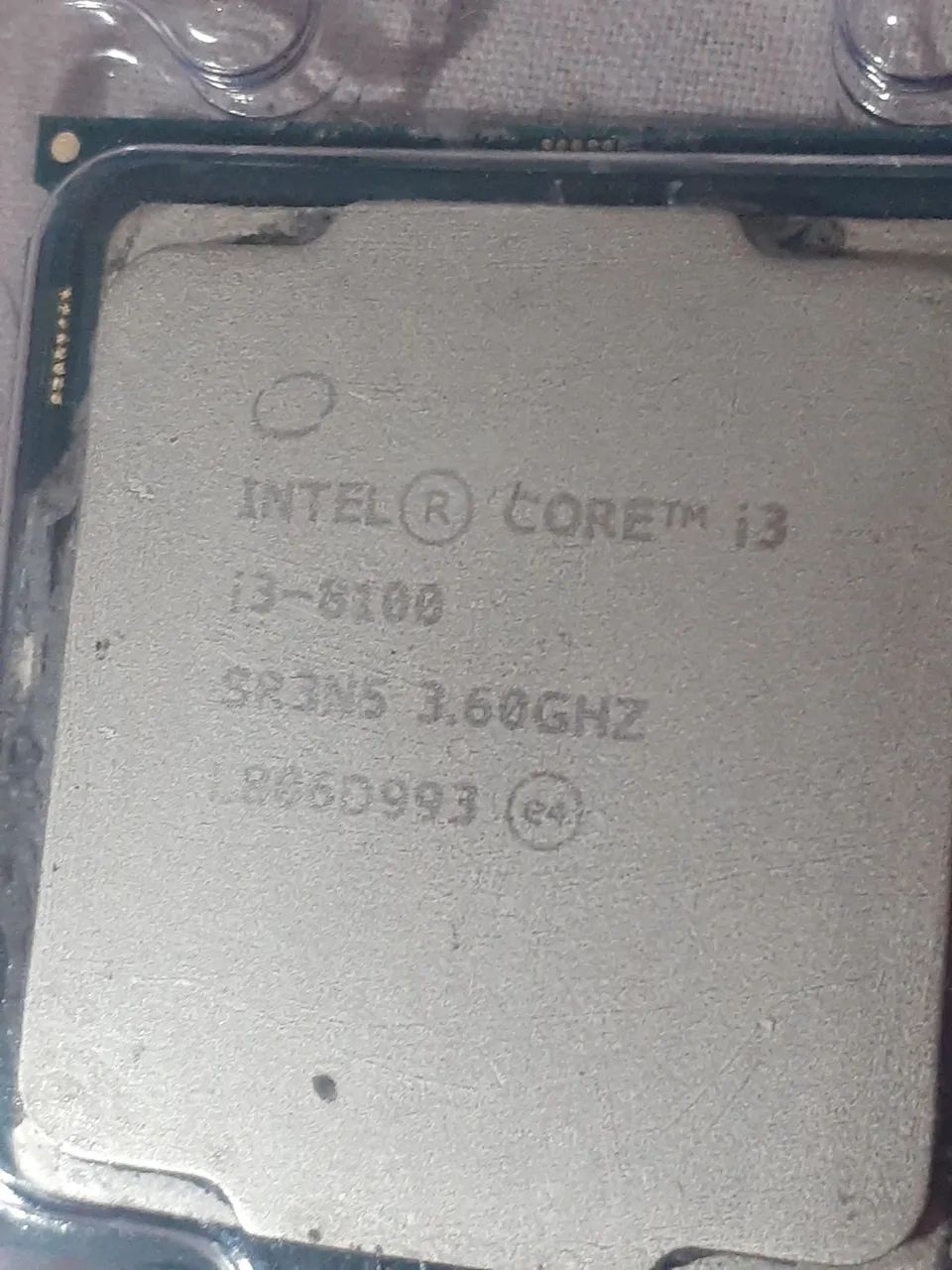 Processador Intel i3 8100
