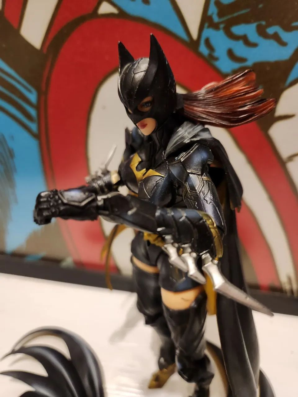 Figura de ação PLAY ARTS KAI VARIANT BATGIRL DC Comics Square Enix - Foto 5