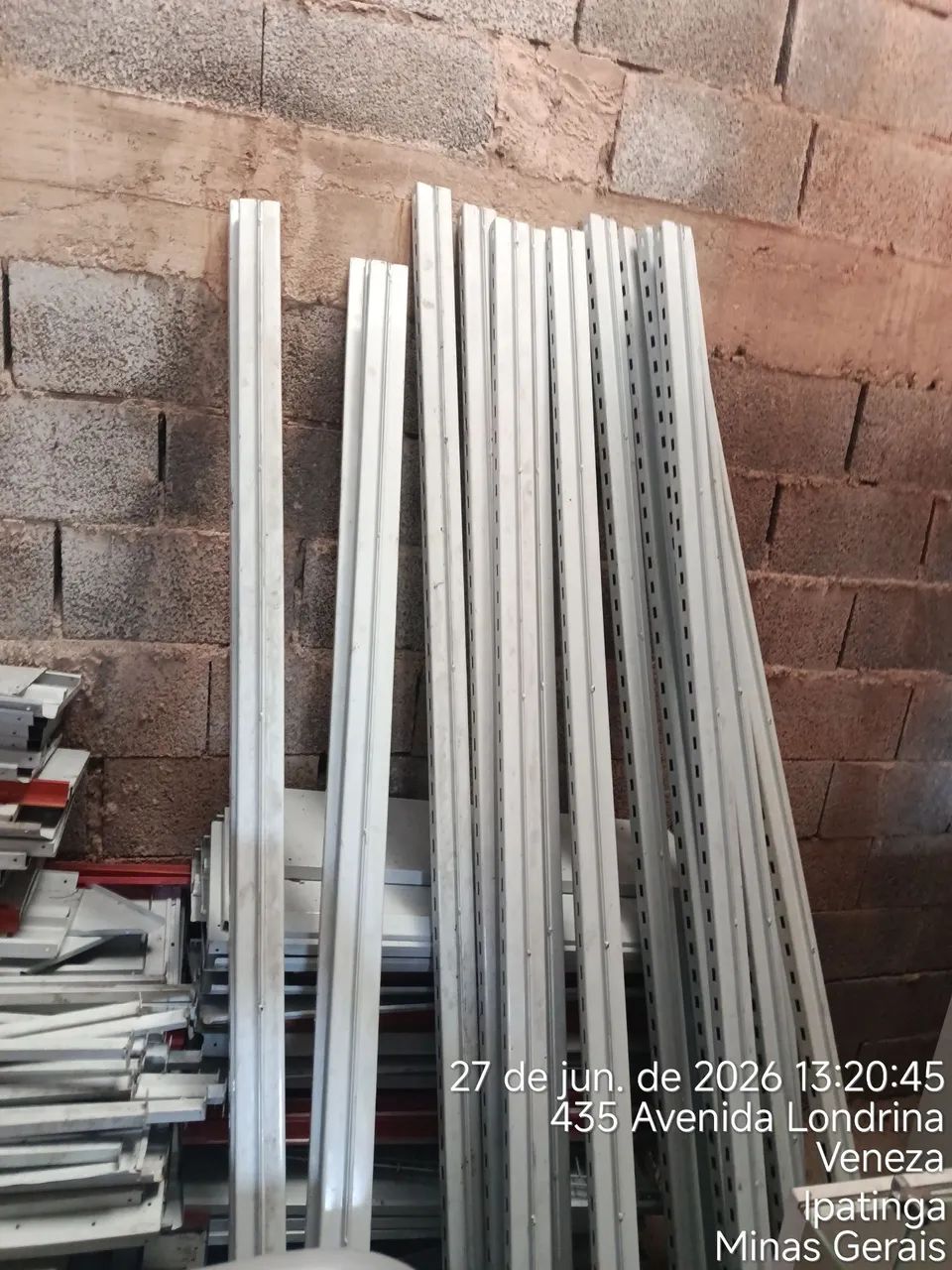 Prateleiras e armários para farmacia  - Foto 5