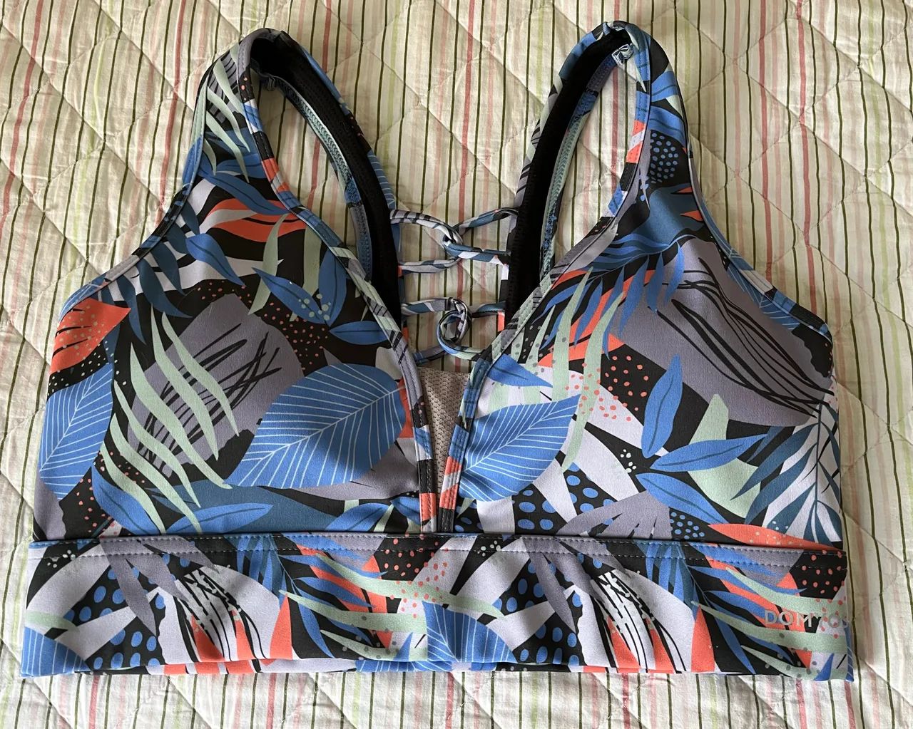 Top estampado azul
