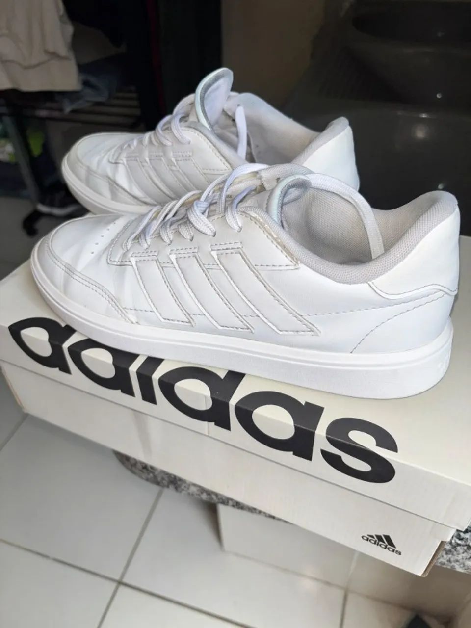 Tenis Adidas nº 40