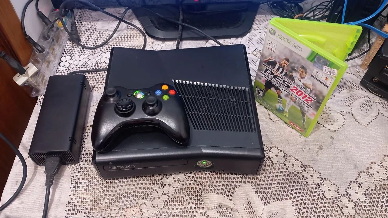 Xbox 360 Slim Completo Bloqueado  - Foto 2