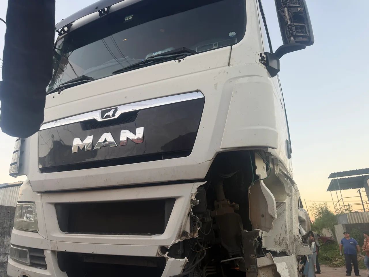 MAN TGX 28440 ANO 2019 - Foto 2