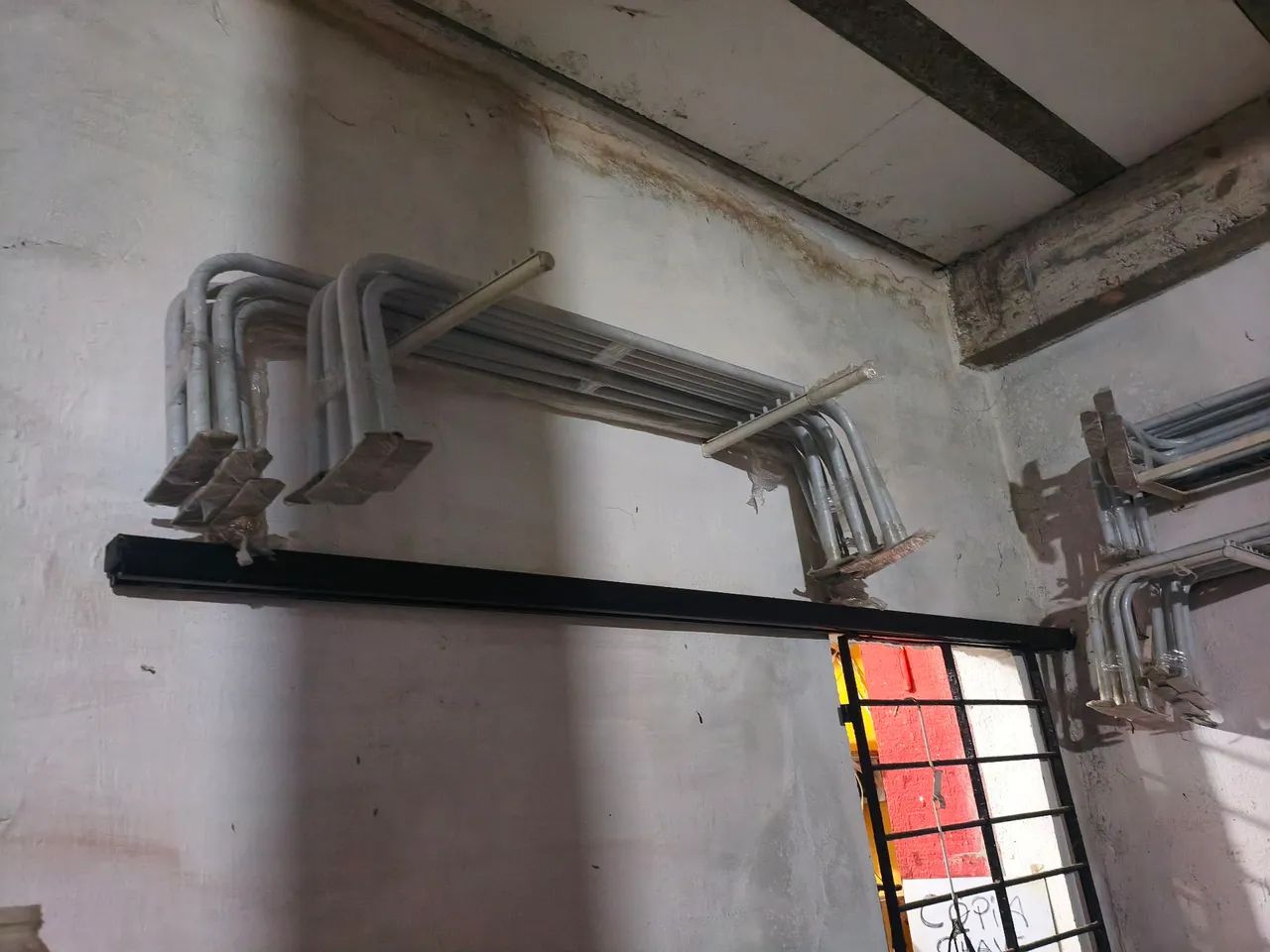 Arara fixa parede R$55,00 - Foto 4