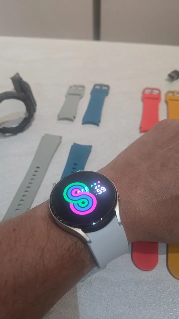 Galaxy watch 4 samsung - 44mm prata bluetooth - perfeito estado - Foto 2