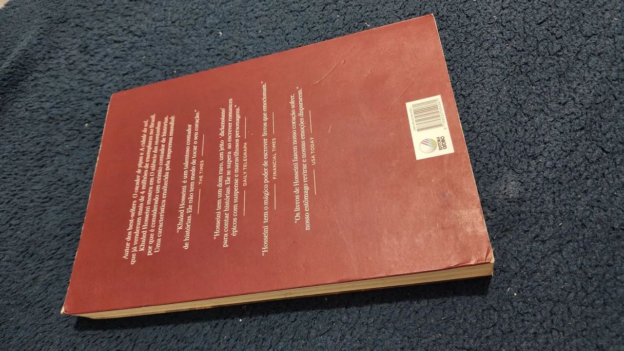 Livro o silêncio das montanhas - Foto 2