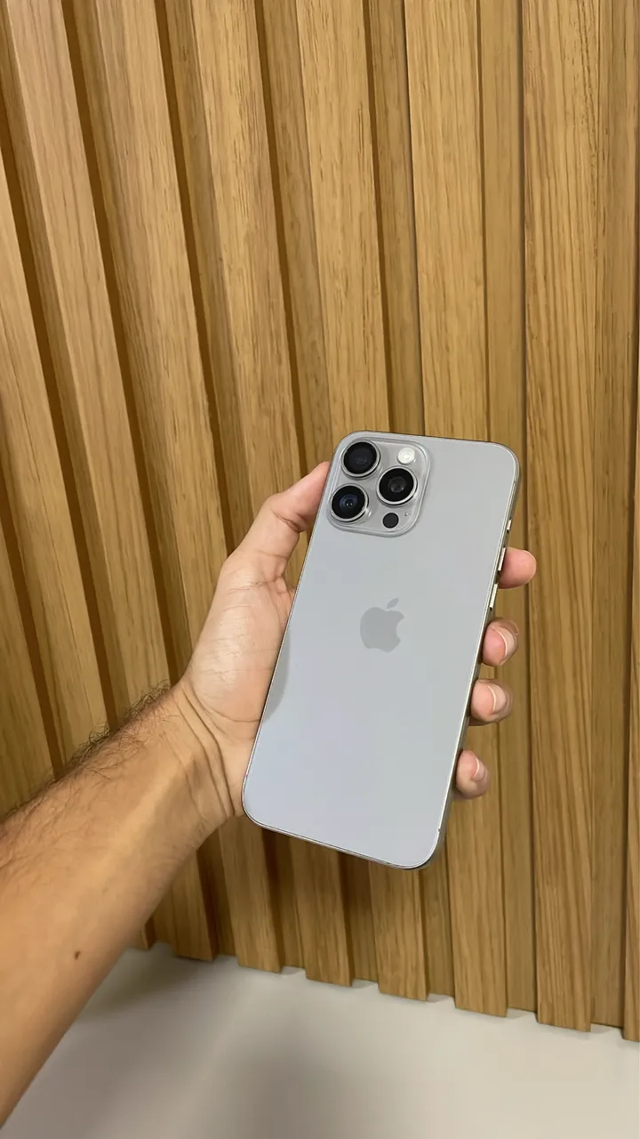 iPhone 14 Pro Max Silver 128GB - Celulares e Smartphones - Baixão
