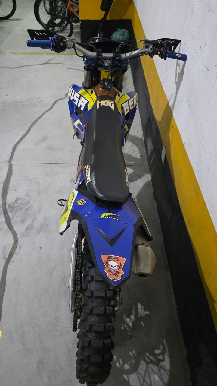 Husaberg FE 450cc 2012 - Foto 3