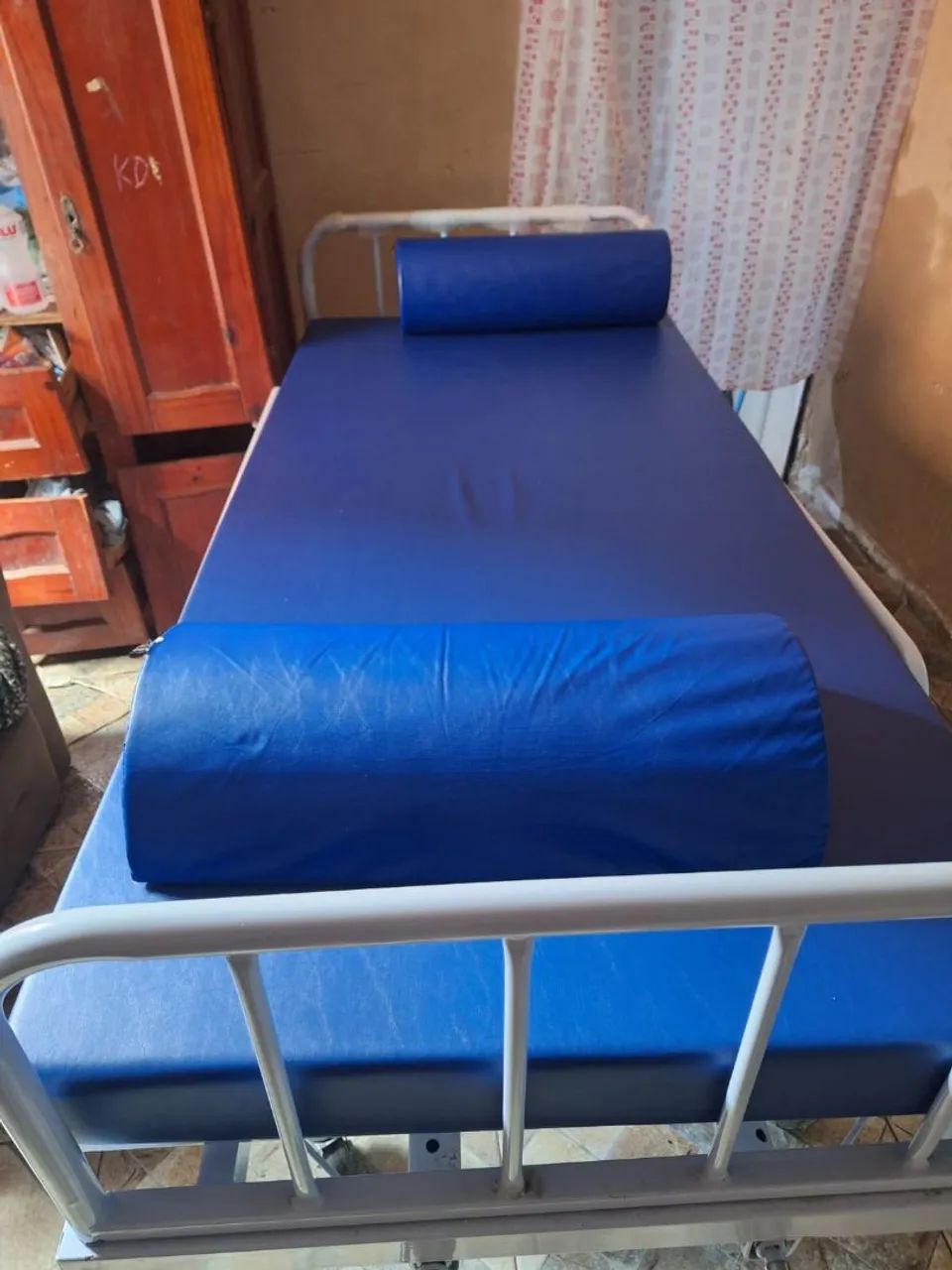 Vendo cama para pessoas acamadas