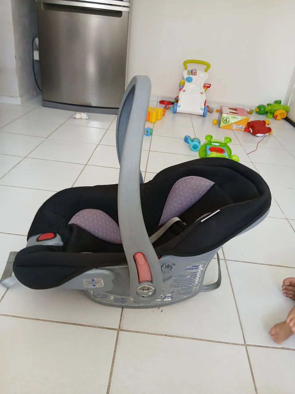 Cadeira bebê conforto 