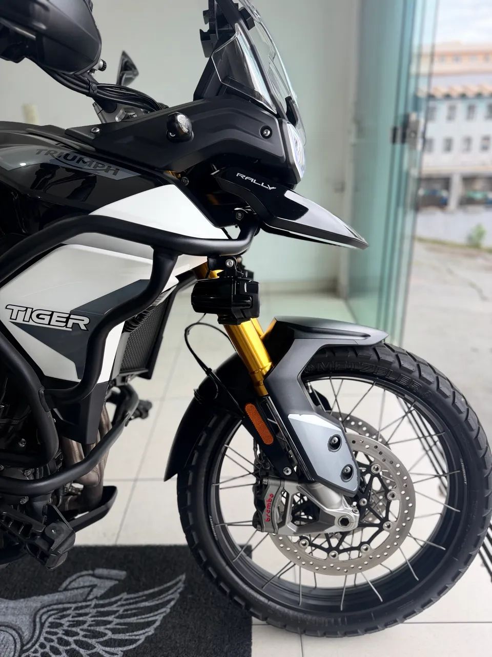 Triumph Tiger 900 Rally - 2022 IMPECÁVEL  - Foto 3