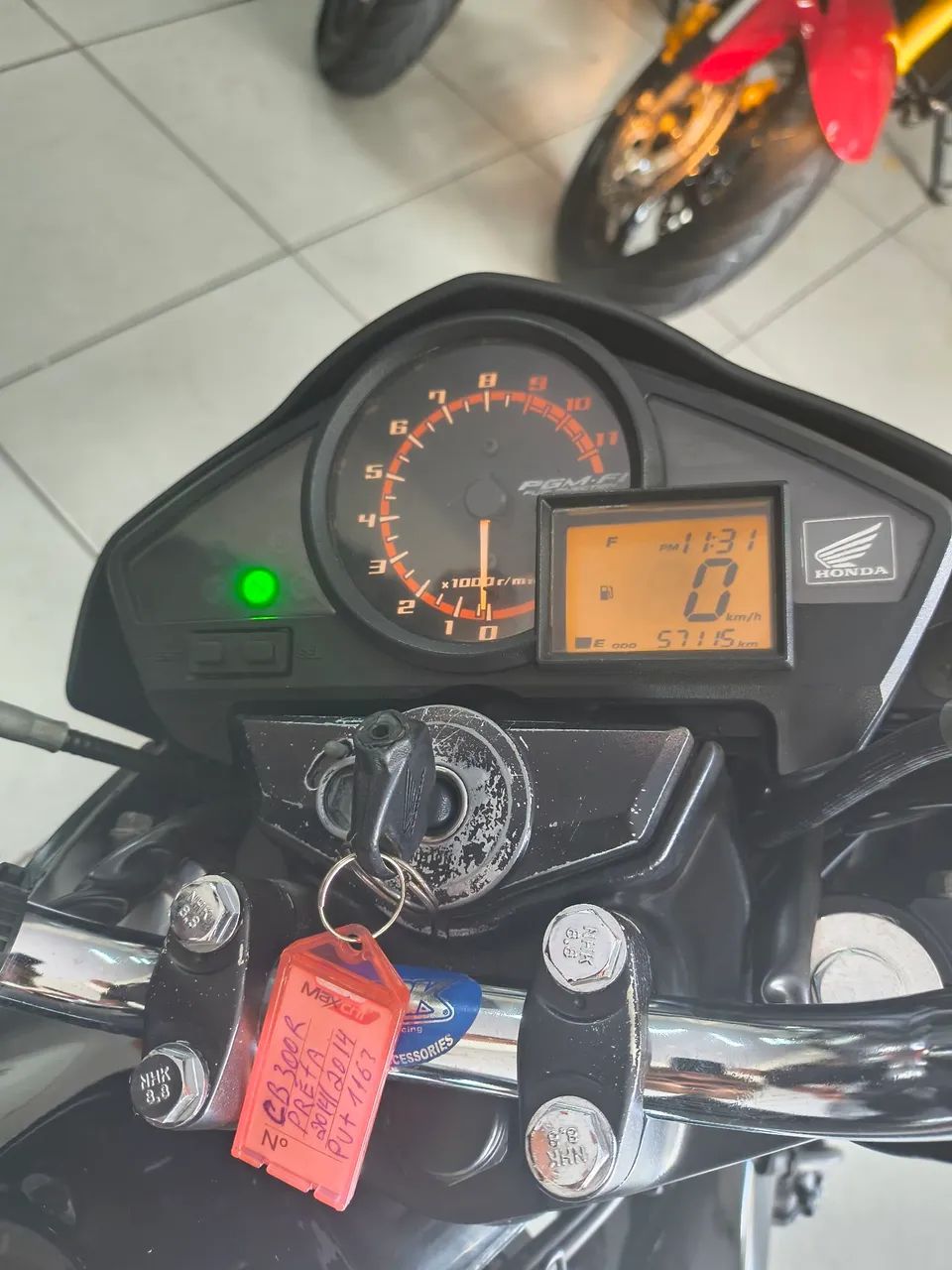 CB 300 ABS