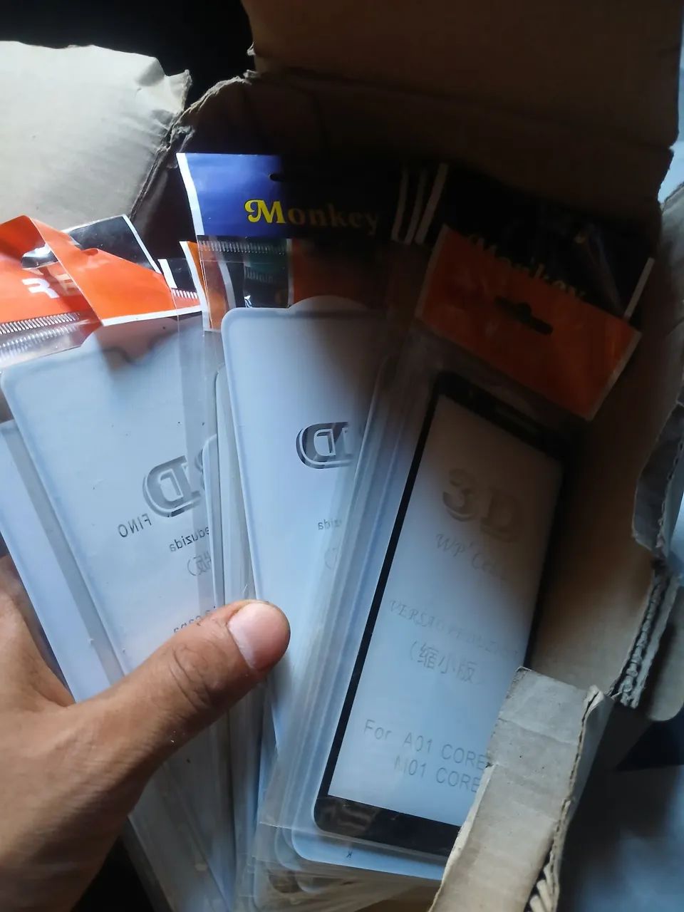 caixa com 44 película  - Foto 2