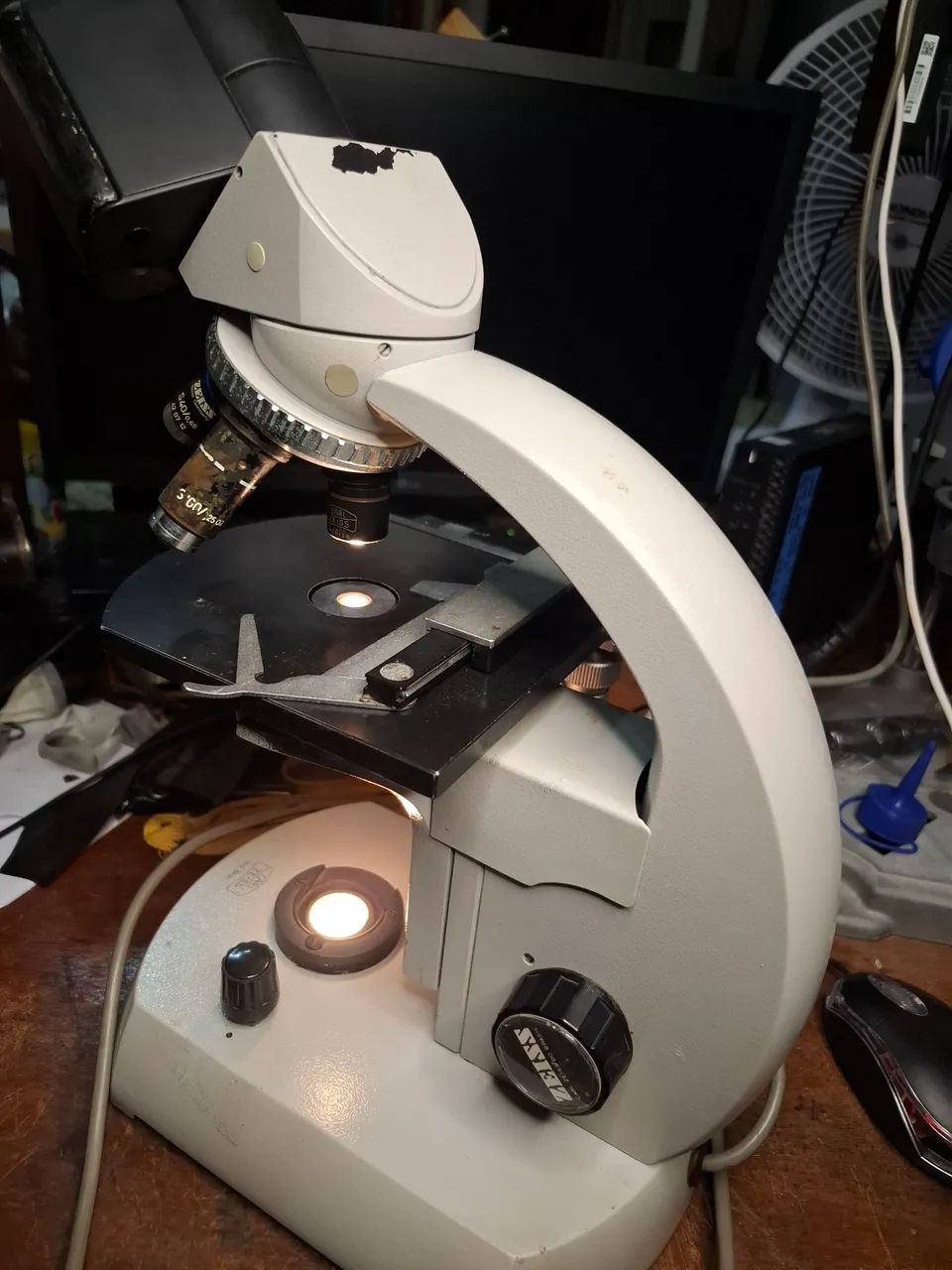 Microscópio zeiss
