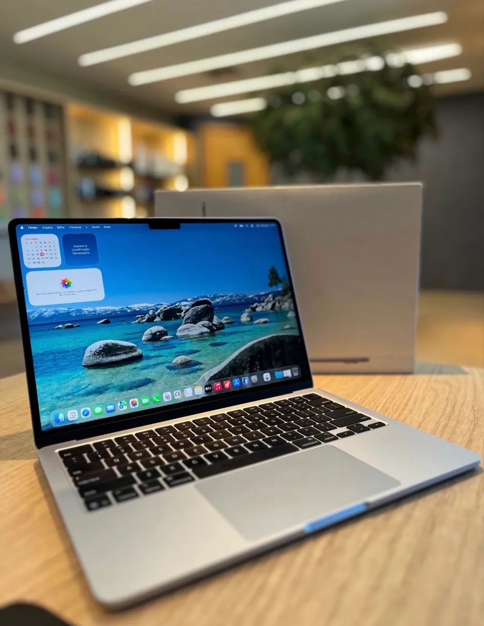 【まー】MacBookAir M4 16GB 256GB スカイブルー MacBook Air M4 256GB/16GB 13.6 Azul Céu 92% - Notebooks - Bom