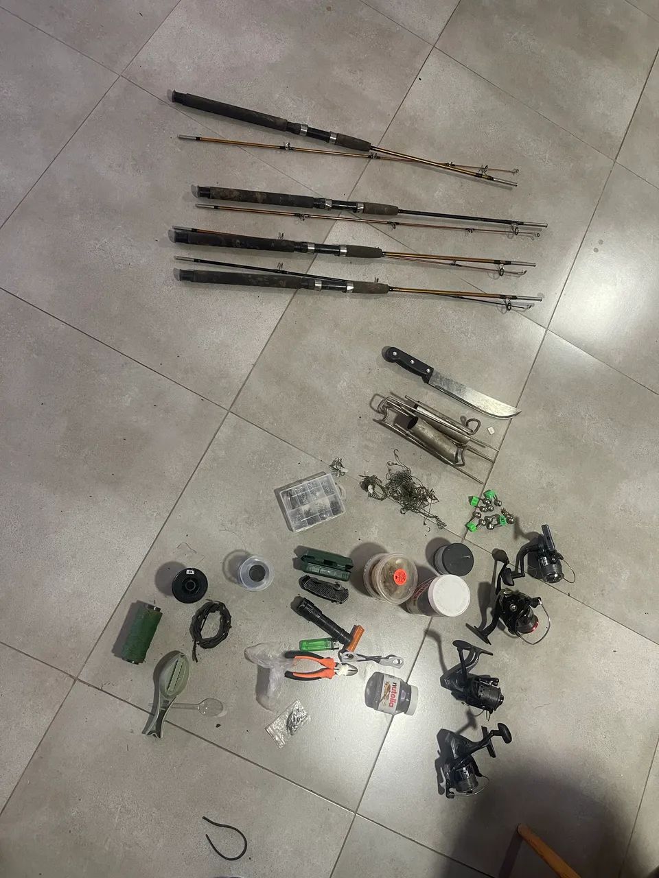 Tralhas de pesca OPORTUNIDADE 