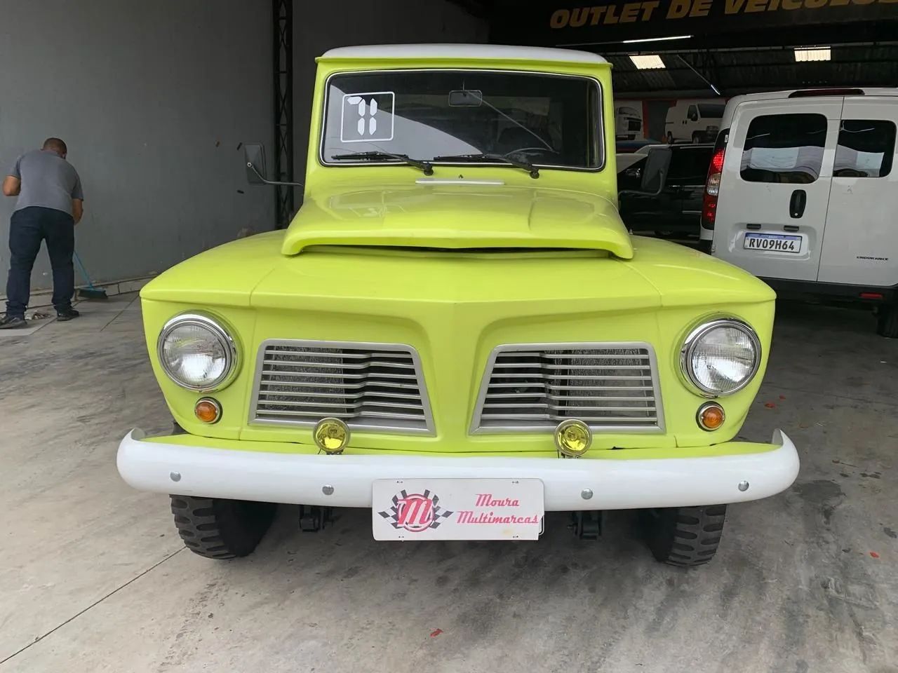 Ford F-75 4X4 2.3 1971