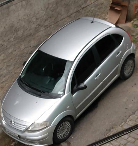 Troco carro por outro modelo n venha com sucata