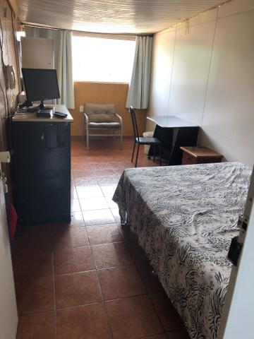 Quarto mobiliado em república - Foto 5