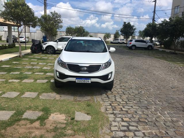 Vende -se um carro Kia esportage - Foto 9