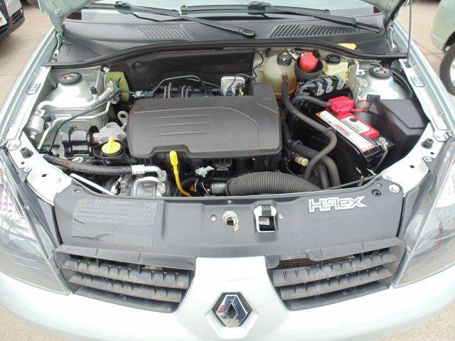 RENAULT CLIO 2008/2009 1.0 EXPRESSION SEDAN 16V FLEX 4P MANUAL - Foto 11