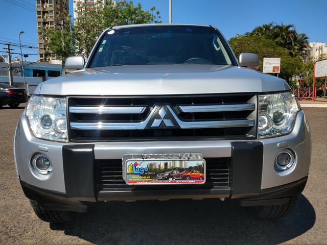 Pajero Full hpe 3.2d automática 4x4 2008