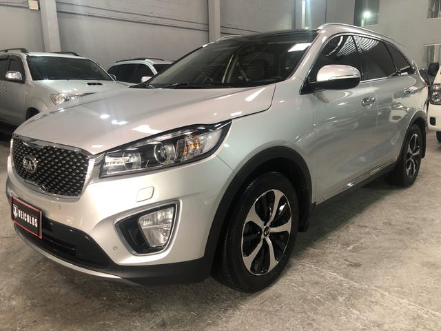 Sorento 2016 V6 TOP DE LINHA